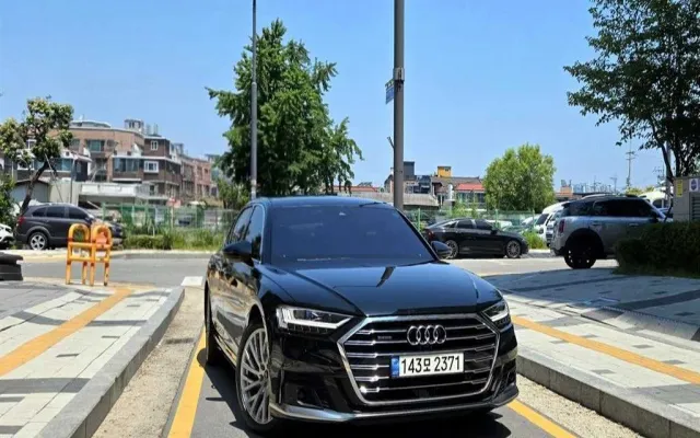 더뉴스포티지5세대 중고차 A8 (D5) 55 TFSI 콰트로 LWB 매물 사진 5 - 2022/09 76,481km