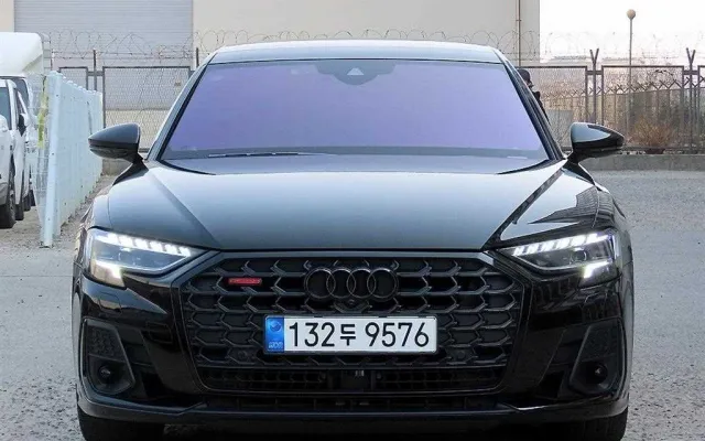 더뉴스포티지5세대 중고차 A8 (D5) 55 TFSI 콰트로 LWB 매물 사진 17 - 2022/10 60,732km